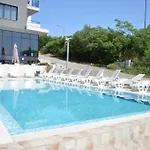 Hotel Ray 3*